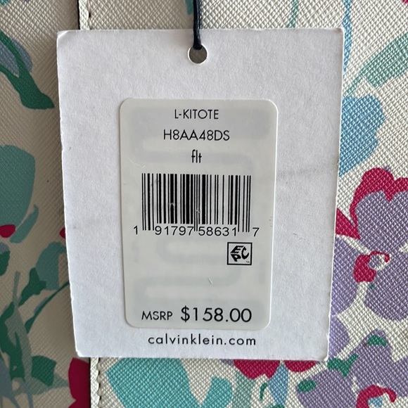 Calvin Klein flowery bag - Picture 3 of 6